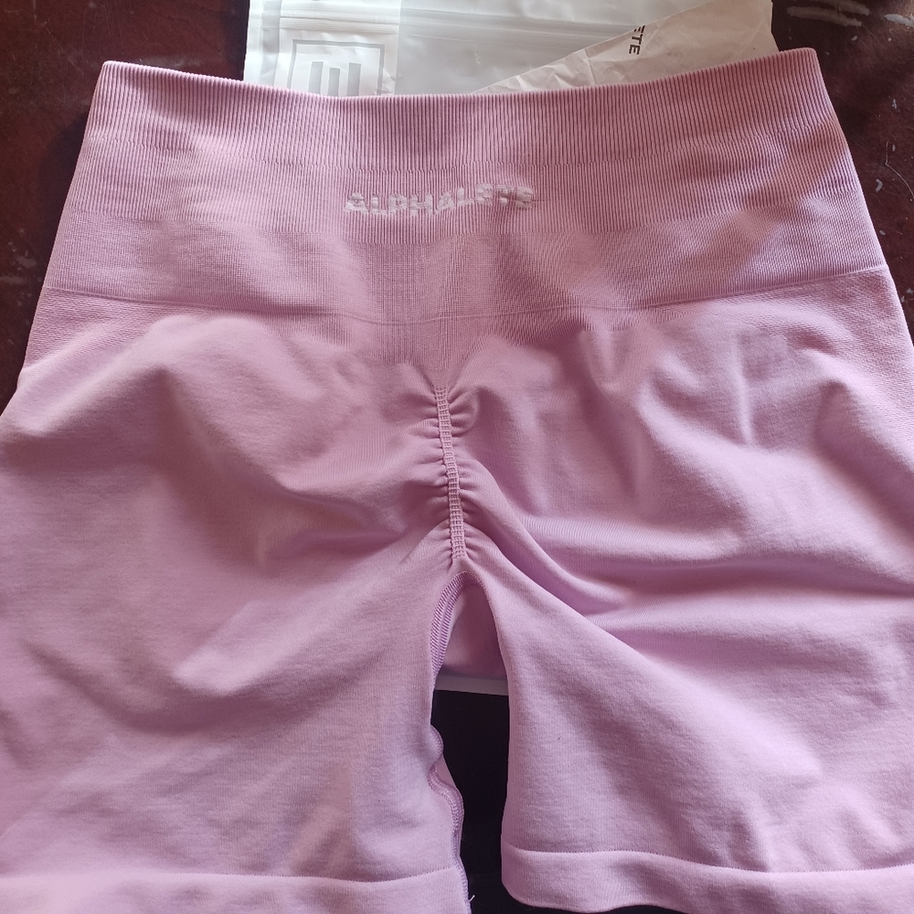 Alphalete amplify shorts! - Picture 1 of 4